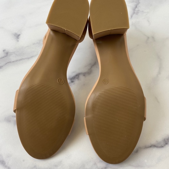 Ankle Strap Heels Almond Open Toe - Picture 5 of 8